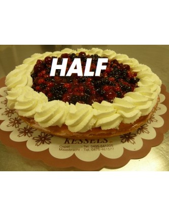 Bosvruchten bavaroisvlaai half Bosvruchten bavaroisvlaai half
